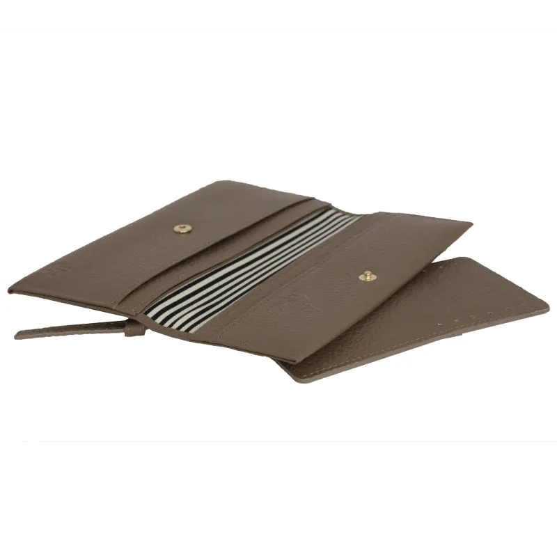 222. Flap Long Wallet