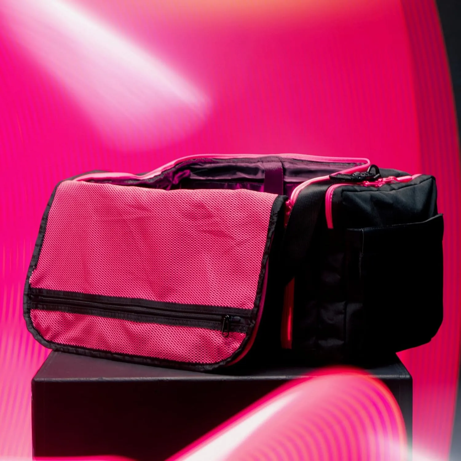 40L Duffle Bag (Ultimate Black Neon Pink)