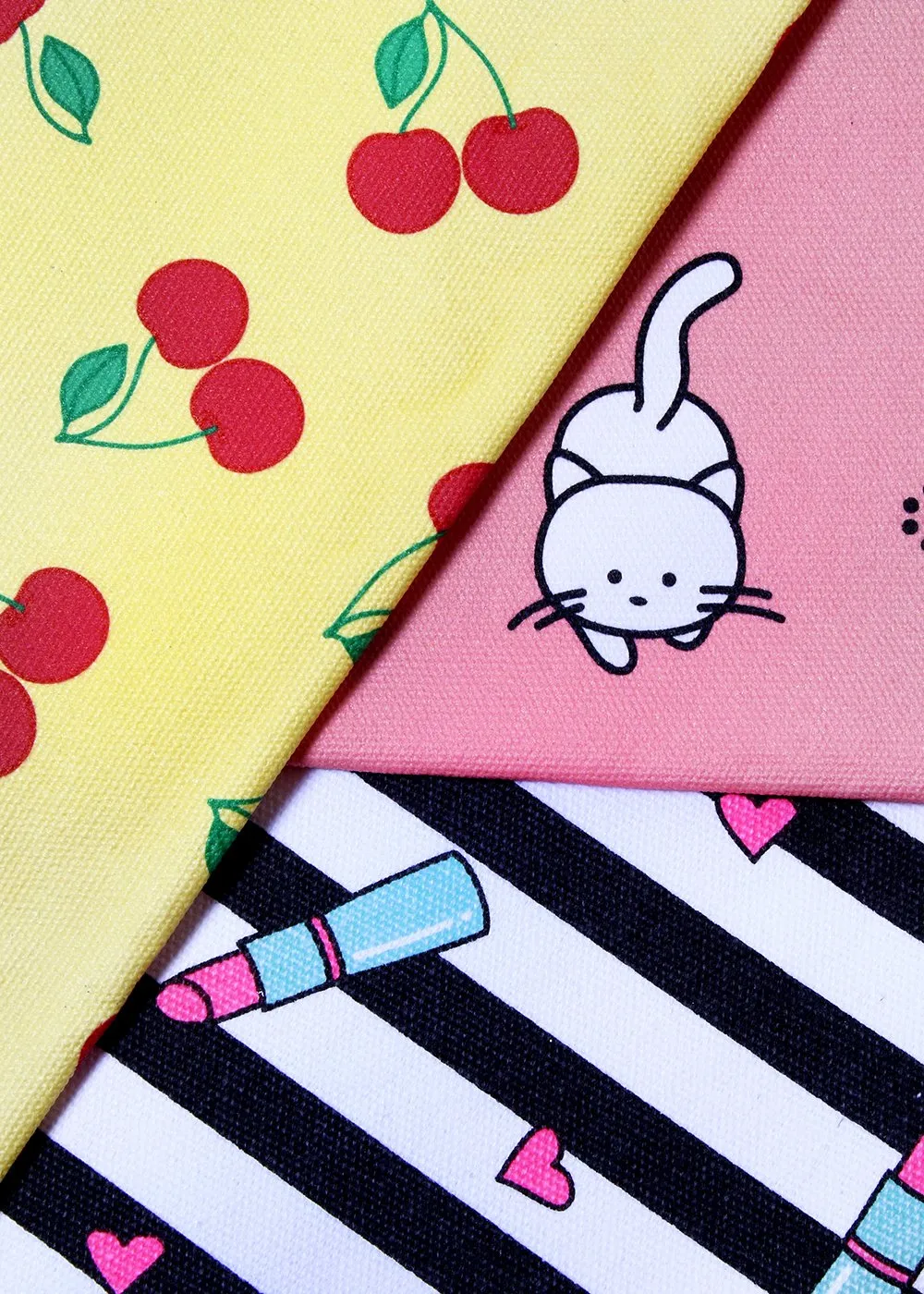 a2o Large Canvas Pouch - Pink Lipstick