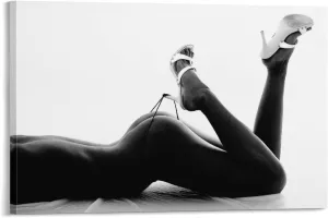 Art Poster Women's High Heels Art Black and White Canvas Painting Wall Art Paintings Canvas Wall Decor Home Decor Living Room Decor Aesthetic 12x18inch(30x45cm) Frame-Style