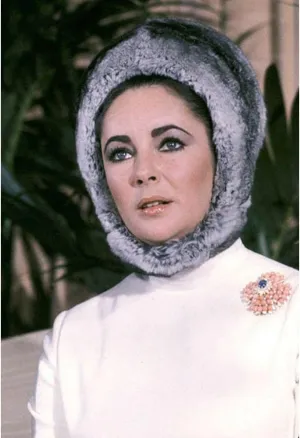 ArtDirect Hollywood Photo Archive 18x24 Gallery Wrapped Canvas Museum Art Titled: Elizabeth Taylor XCVI