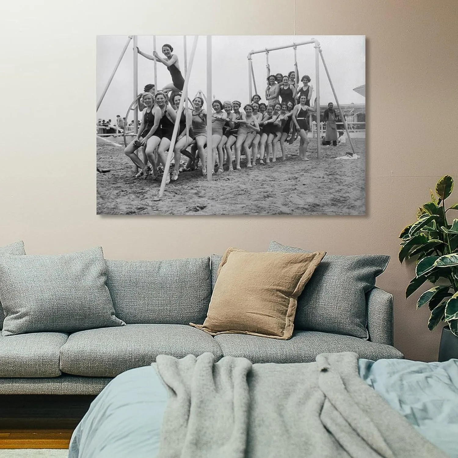 Bikini Hotties Summer Beach Amusement Park Fun Canvas Painting Retro Black And White Photography Art Poster Home Canvas Wall Decoration Canvas Painting Wall Art Poster for Bedroom Living Room Decor 16