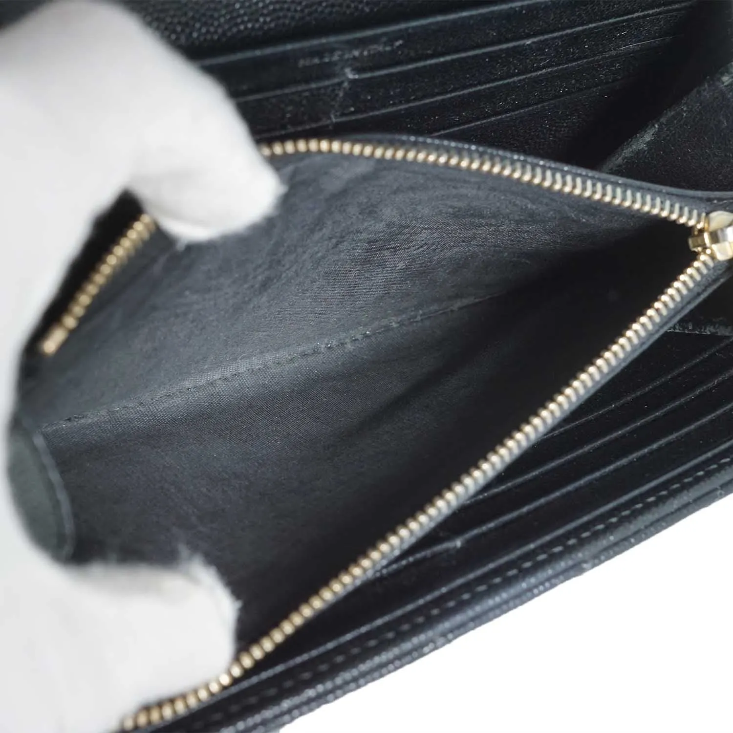 Cassandra Caviar Skin Long Wallet
