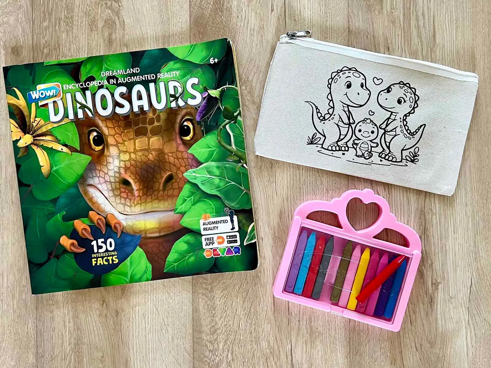 DIY Colouring Dinosaur Family Pouch