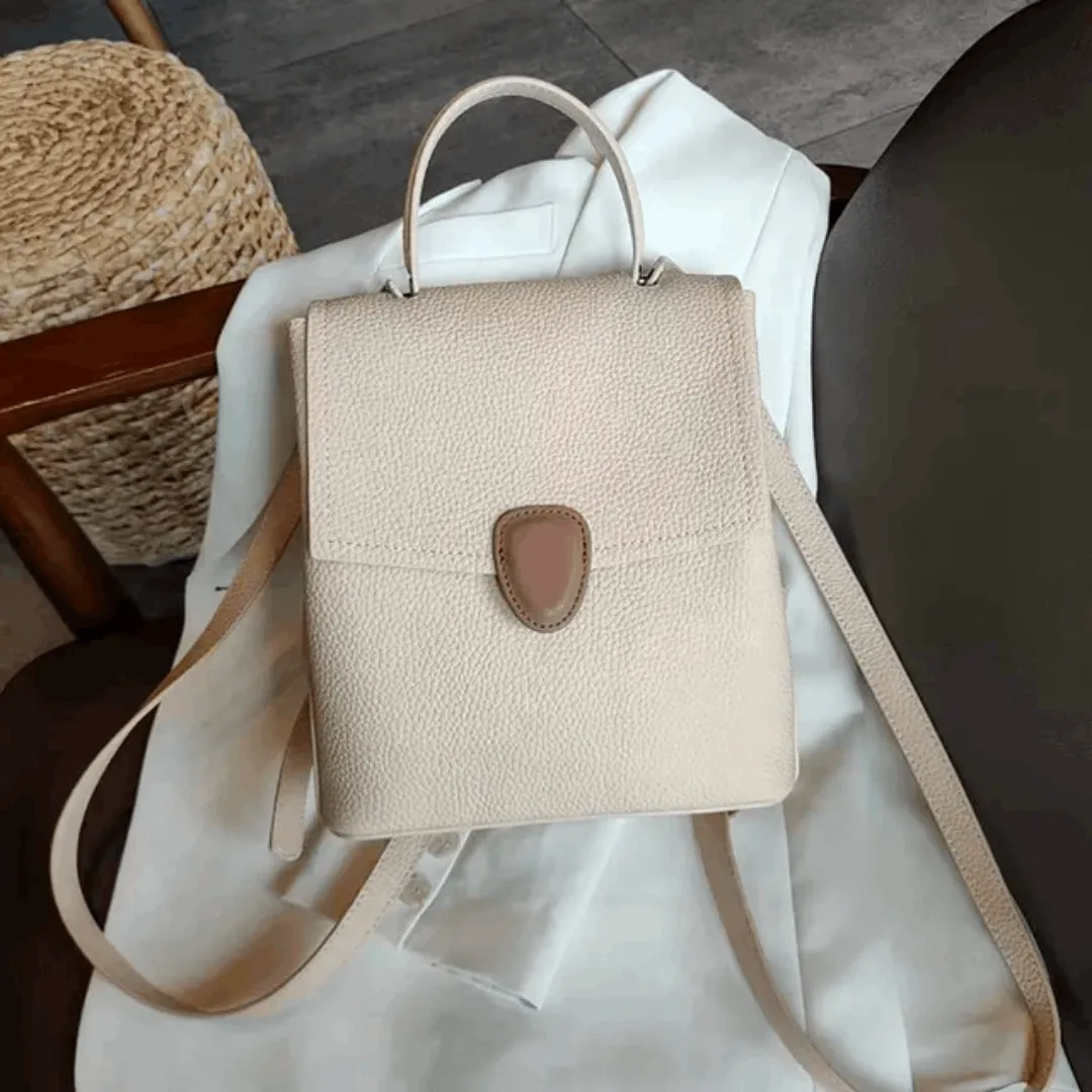 Fashionable Soft Cowhide Leather Backpack – Large-Capacity Casual Travel Bag for Women