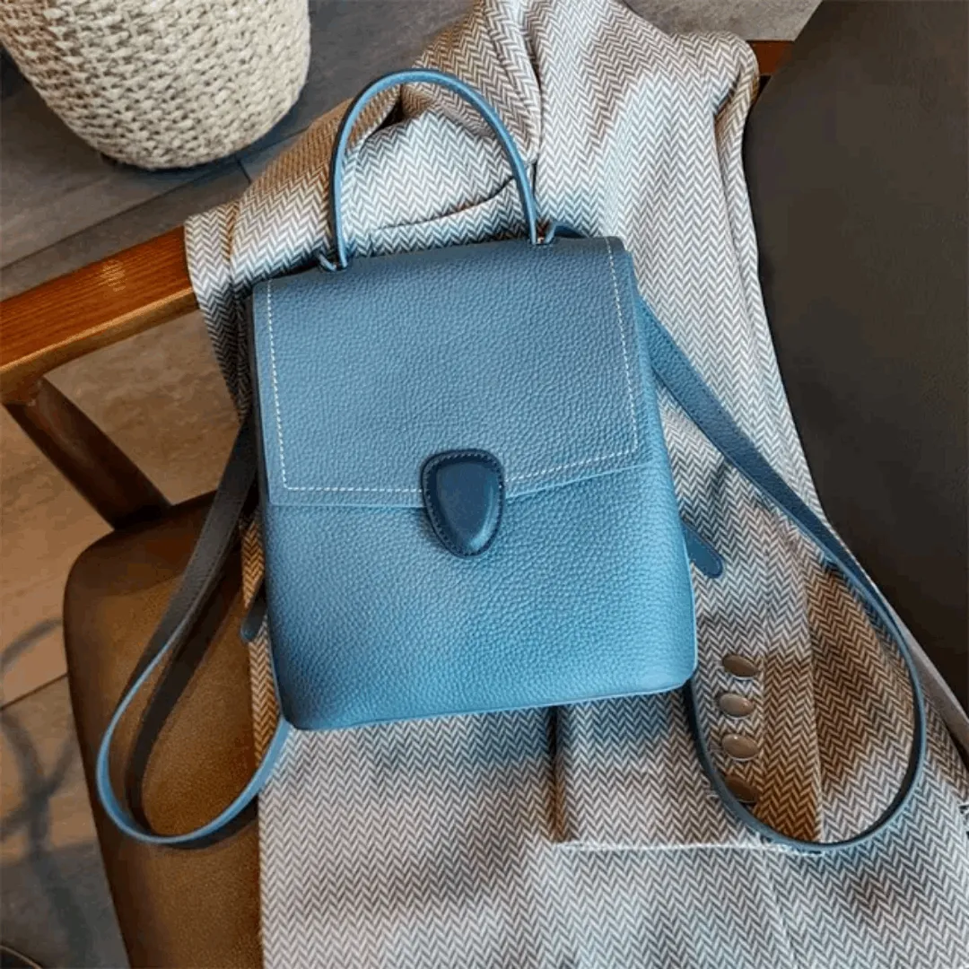 Fashionable Soft Cowhide Leather Backpack – Large-Capacity Casual Travel Bag for Women