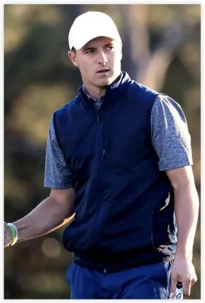 Jordan Spieth Golf Poster03 Canvas Poster Wall Art Decor Print Picture Paintings for Living Room Bedroom Decoration Unframe:16x24inch(40x60cm)