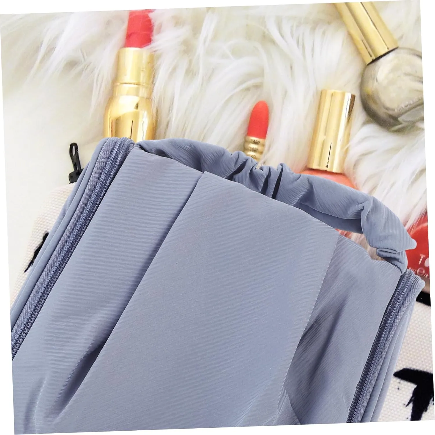Makeup Bag Organizer Large Cosmetic Bag Small Travel Makeup Bag Cosmetic Pouch Bag for Makeup Toiletry Bag for Women Make up Pouch Laundry Bag High Capacity Miss Polyester