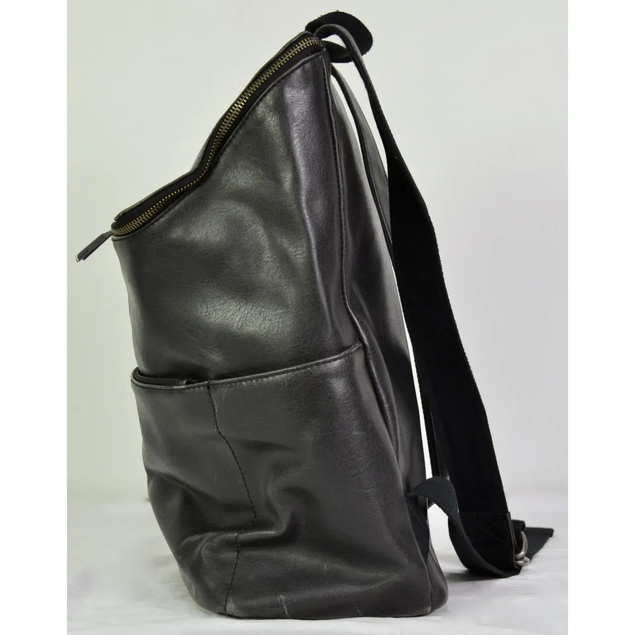 Matt & Nat Dwell Collection Brave Backpack Black