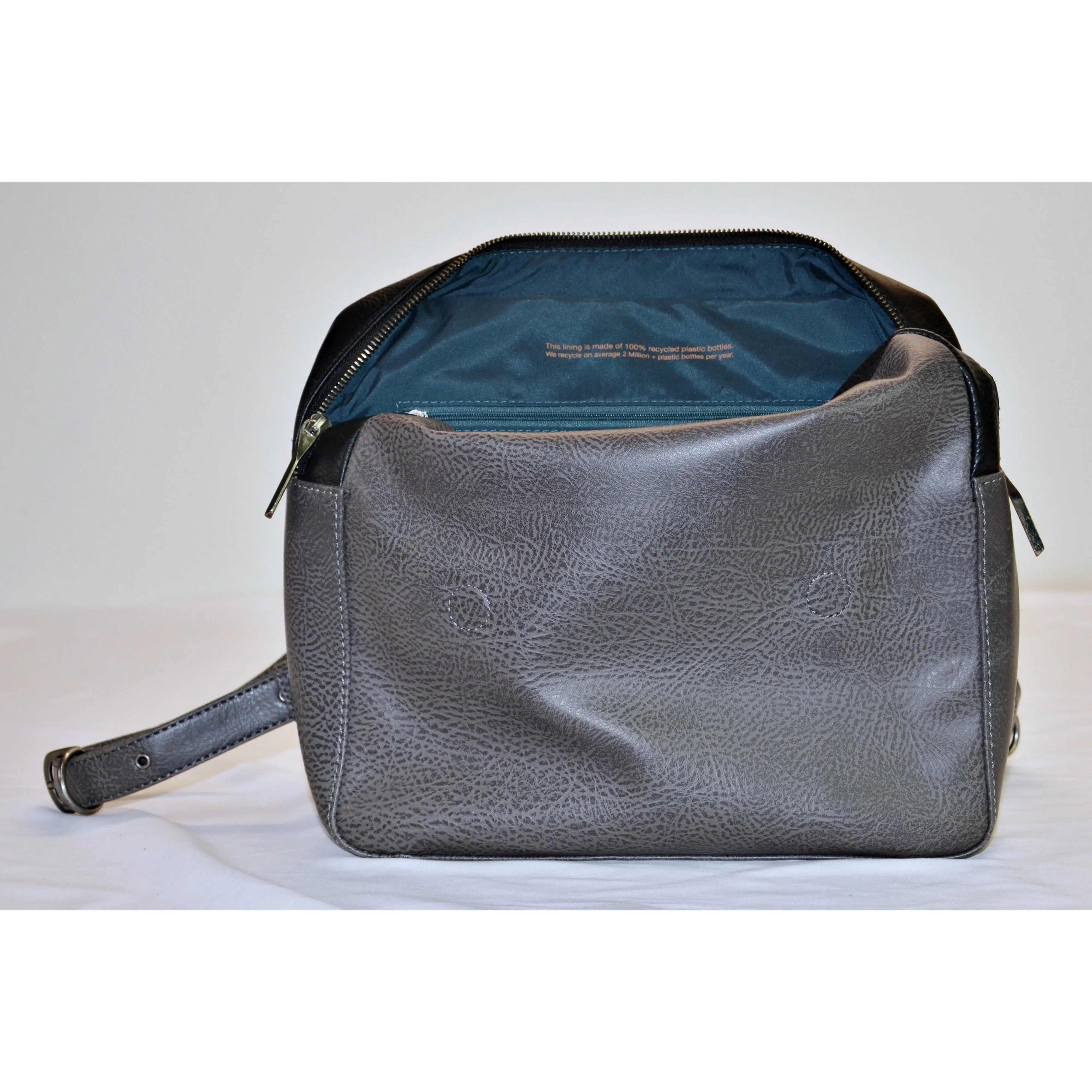 Matt & Nat Pacific Backpack - Shadow