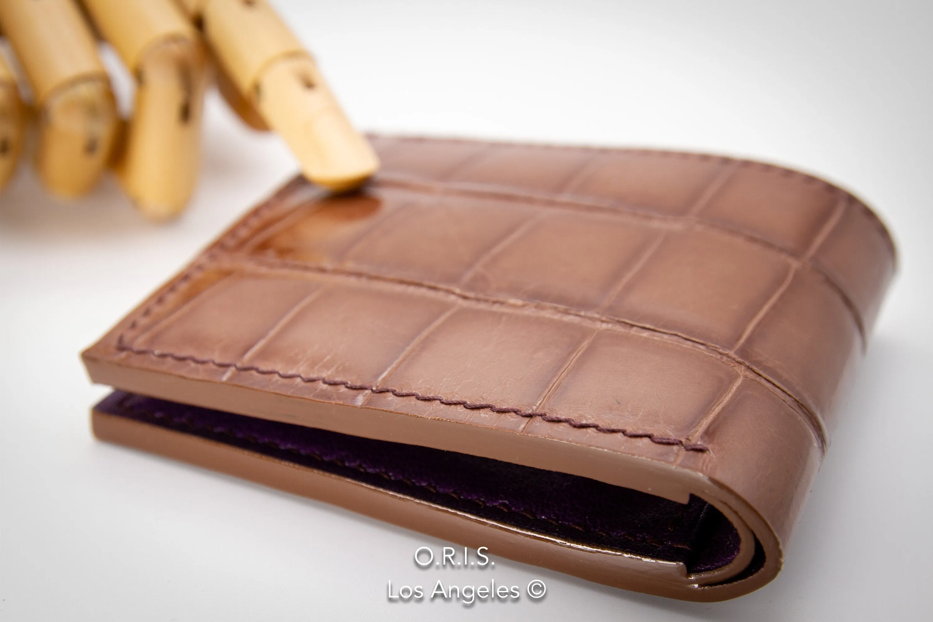 Mens Alligator Wallet - Rosewood