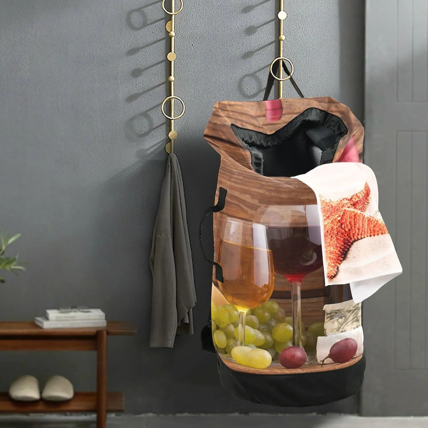 Oyihfvs Cheese, Grapes and Wine Bottles Wines on Wooden Table Retro Style Backpack Laundry Bag, Laundry Backpack with Shoulder Straps, Waterproof Nylon Clothes Hamper Bag for Men Women Yoga Backpack