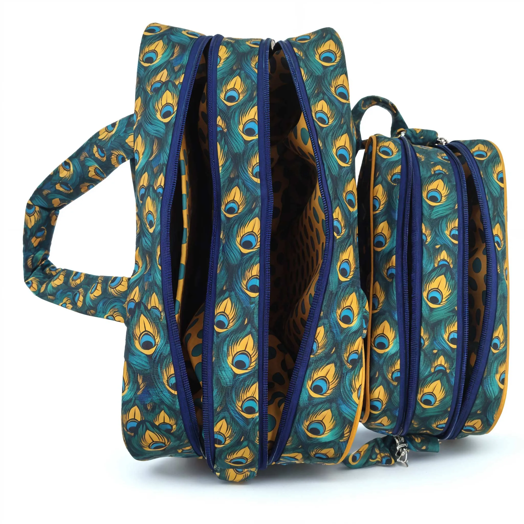 PEACOCK GLORY PRINT TRAVEL BAG