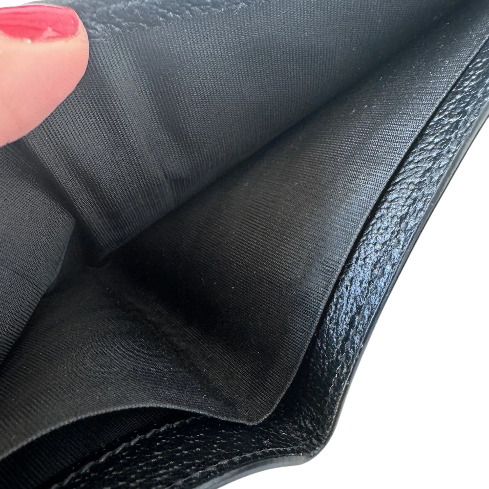 PRE-OWNED Black Grained Leather GG Marmont Short Wallet