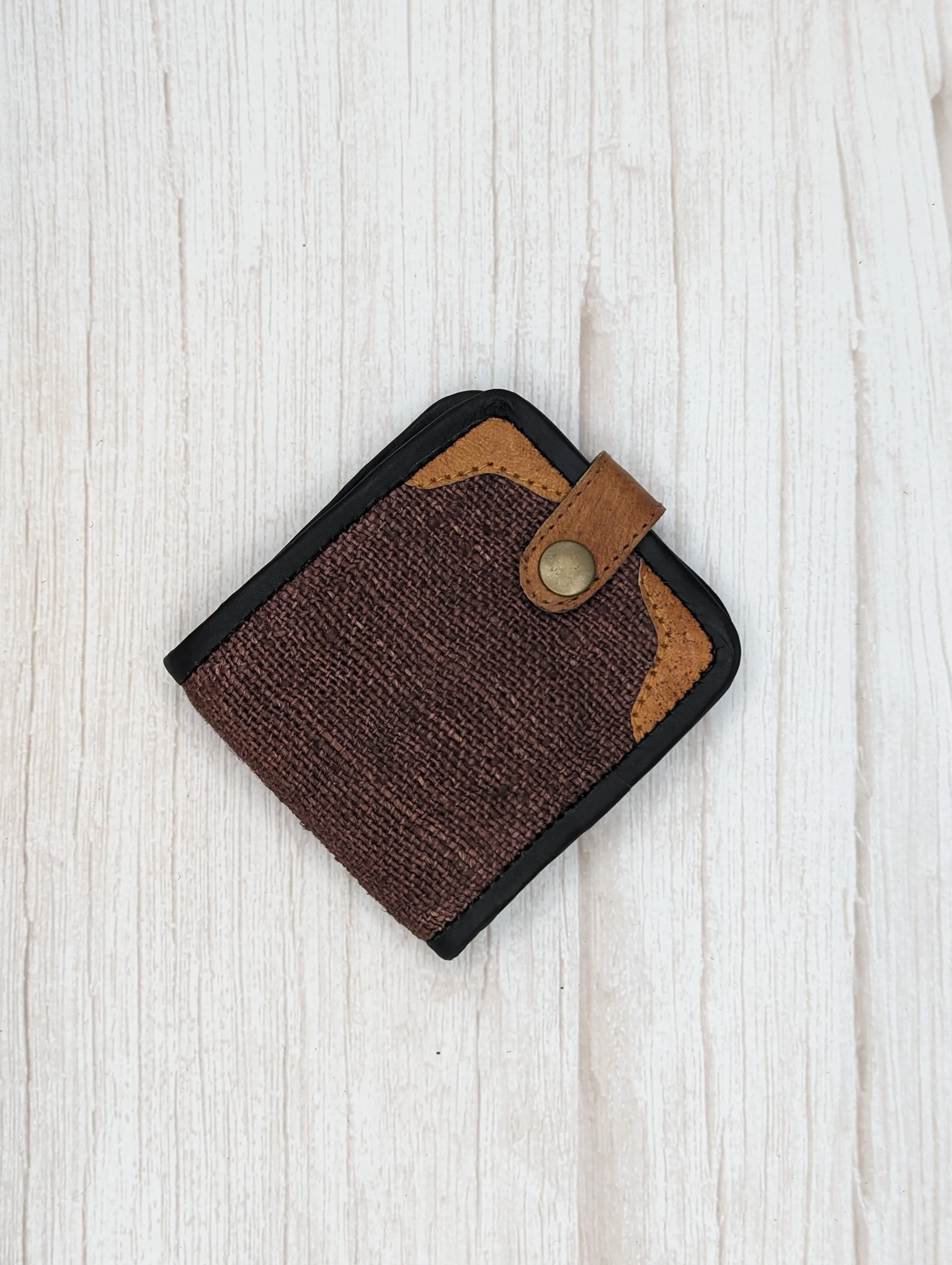 Pure Hemp Bi-fold Wallet