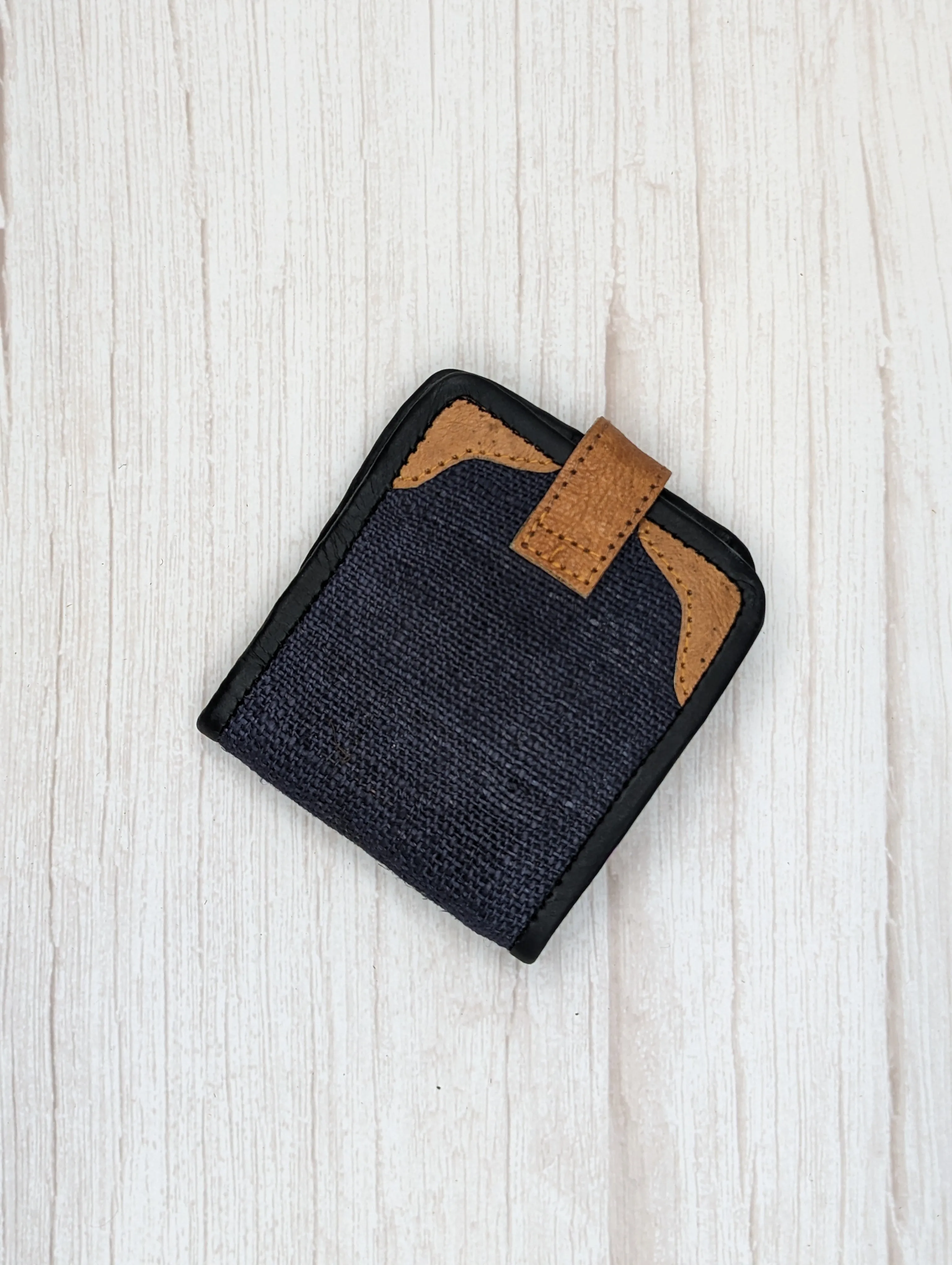 Pure Hemp Bi-fold Wallet