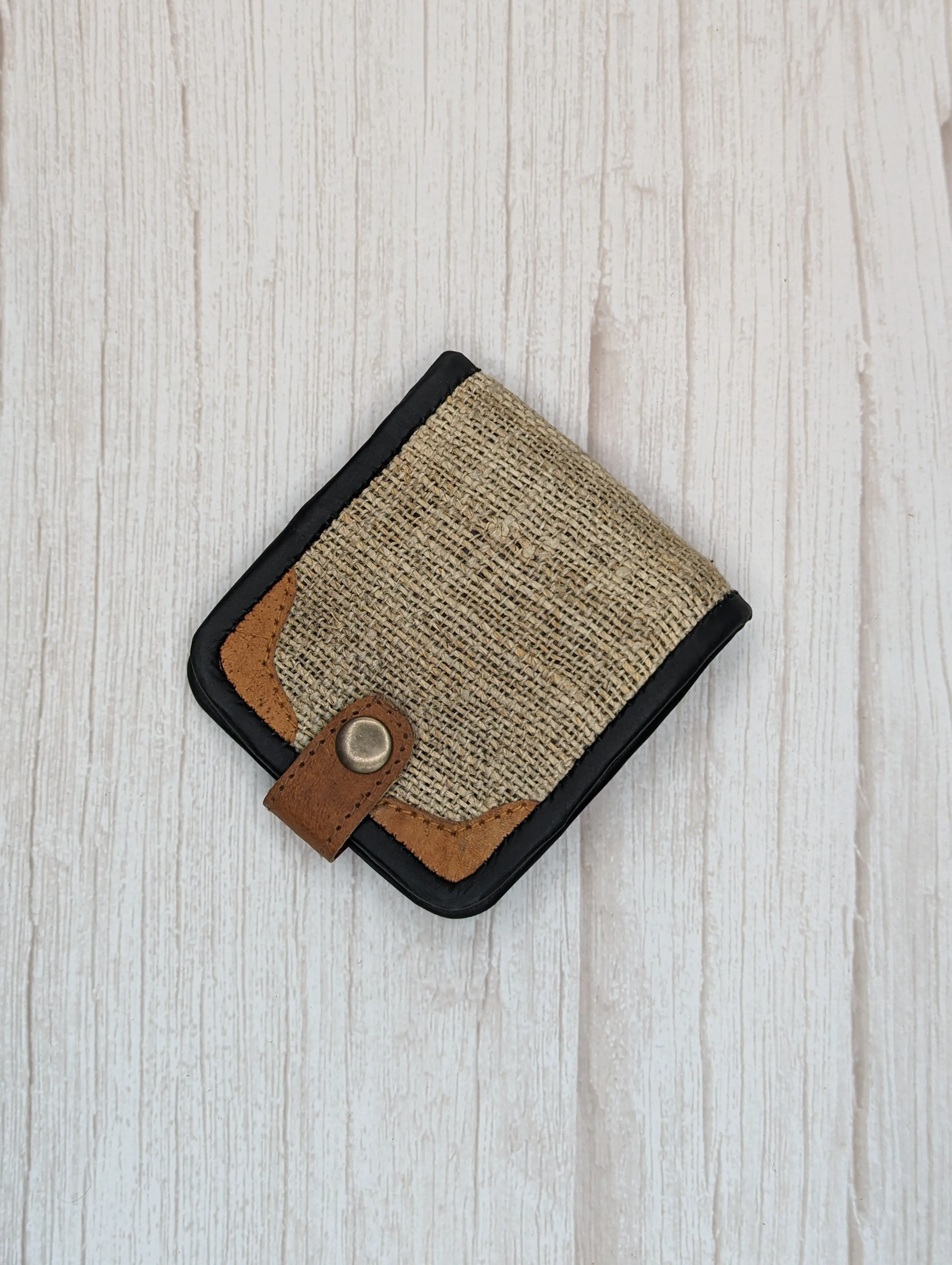 Pure Hemp Bi-fold Wallet