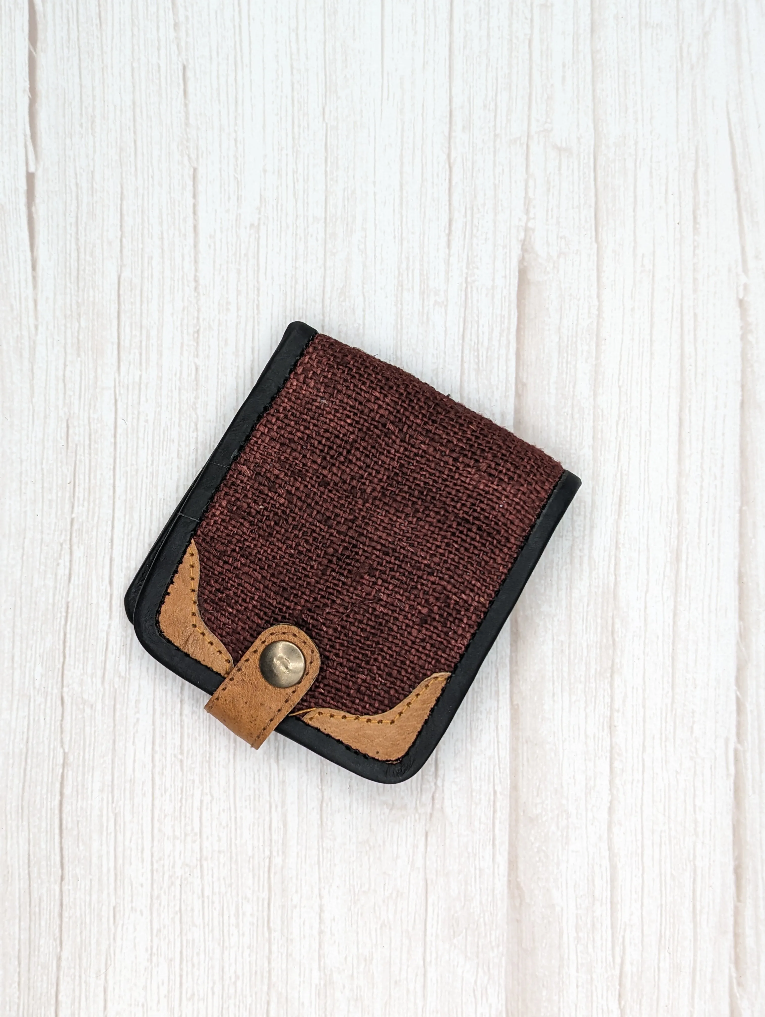 Pure Hemp Bi-fold Wallet