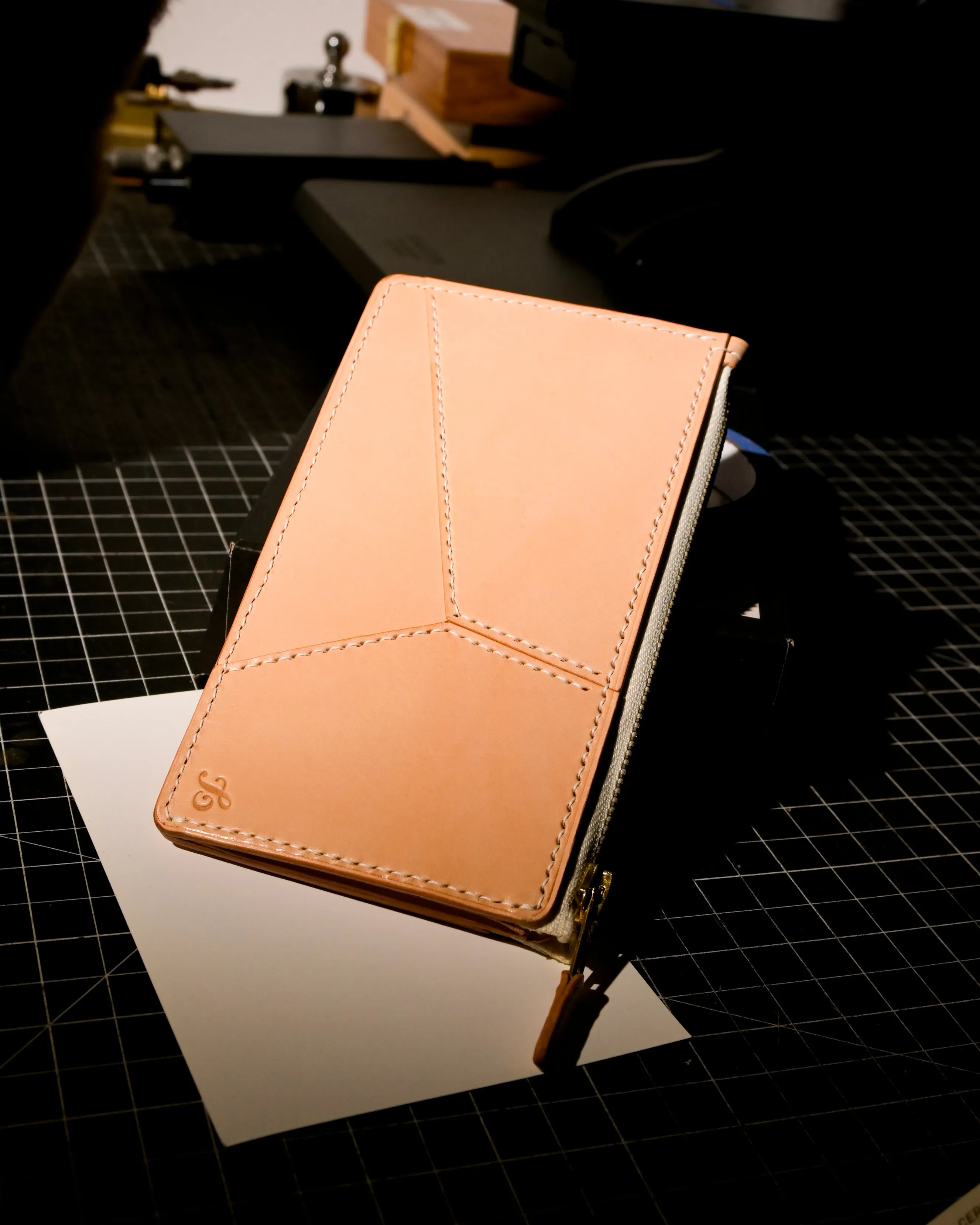 Qamar Zipper Long Wallet