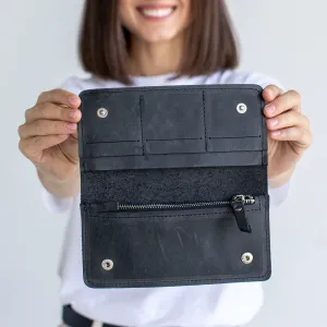 Slim smooth leather wallet