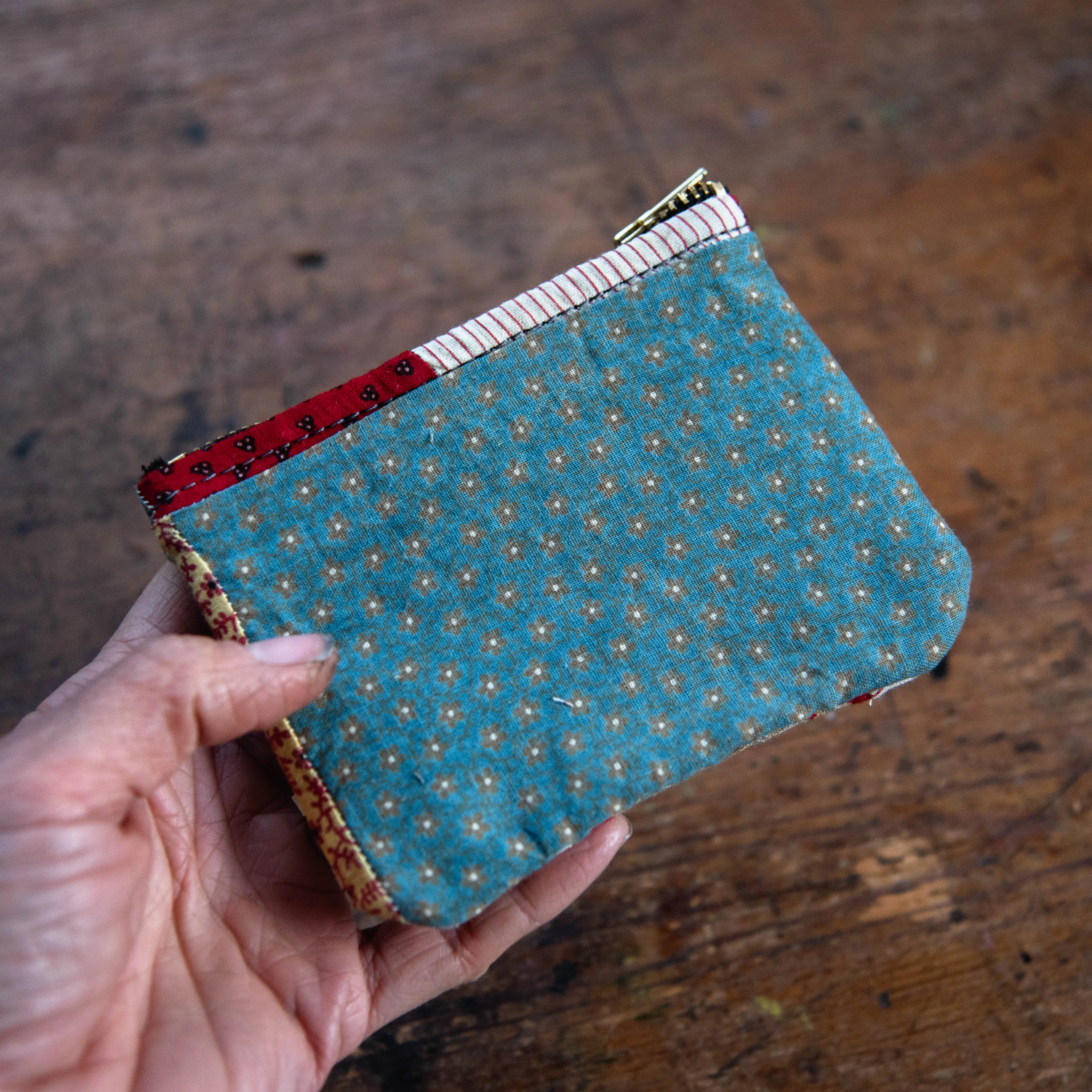 Spender Pouch with 1900s Quilt Top: Katie
