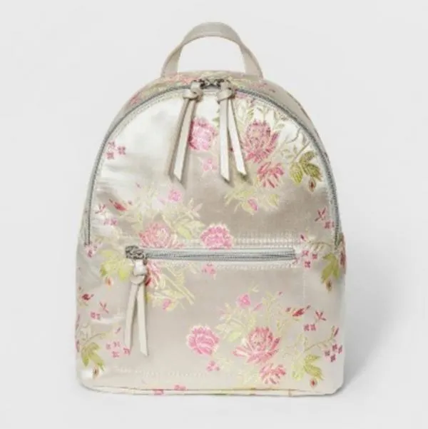 T-Shirt & Jeans Floral Zip Closure Backpack - Floral