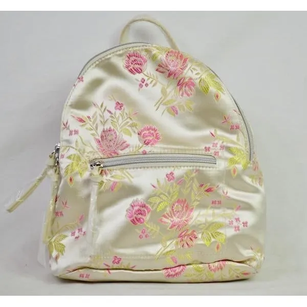 T-Shirt & Jeans Floral Zip Closure Backpack - Floral
